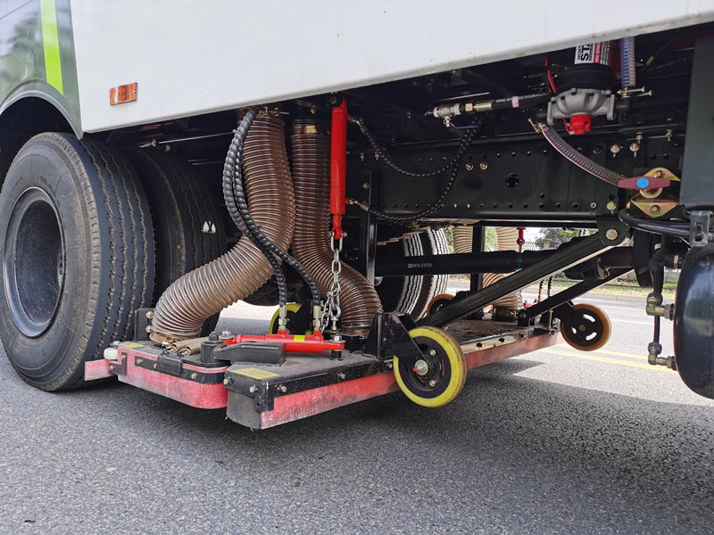 東風天錦吸塵車國VI