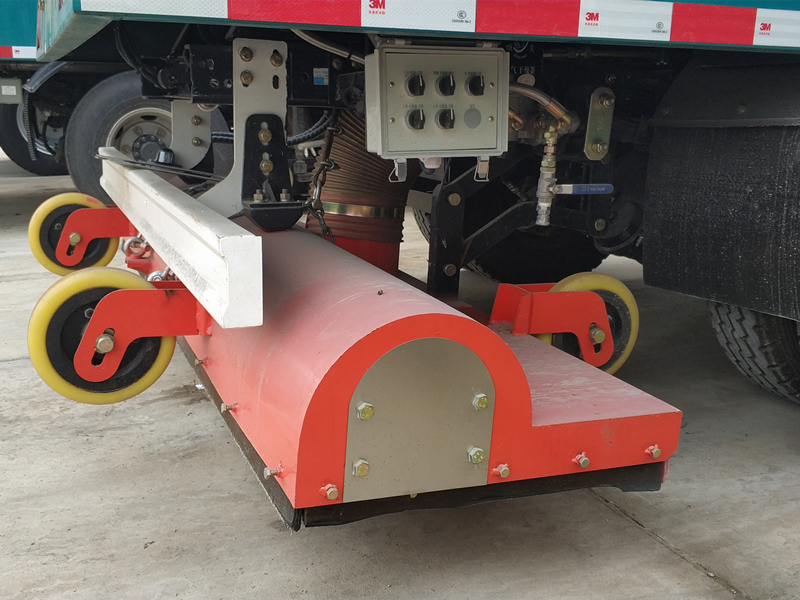 江鈴后置吸塵車（國VI）