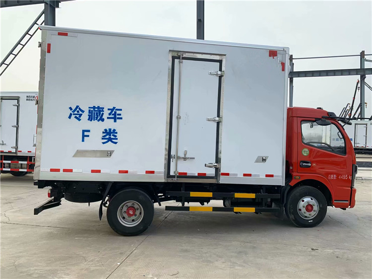 東風多利卡D7冷藏車-國六