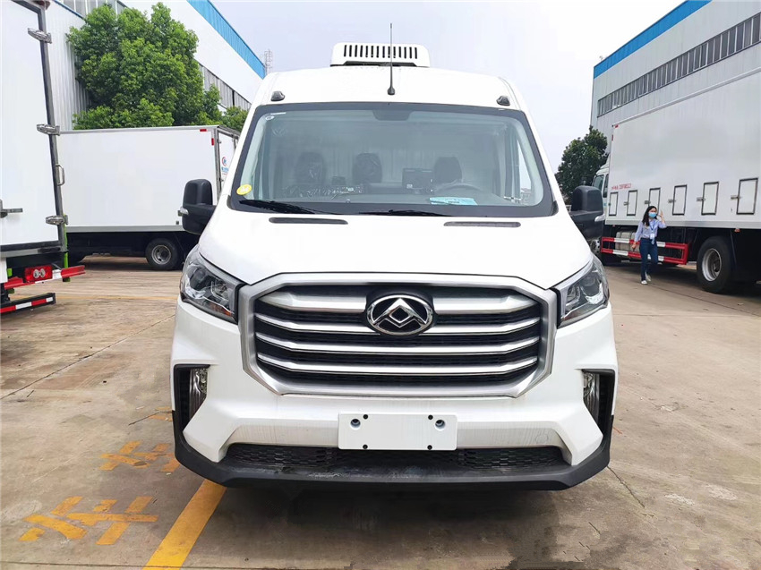 國六上汽大通面包冷藏車