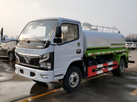 重磅消息:根據(jù)全國終端上牌數(shù)據(jù)，今年2月環(huán)衛(wèi)車銷售排名，程力專用汽車居前三